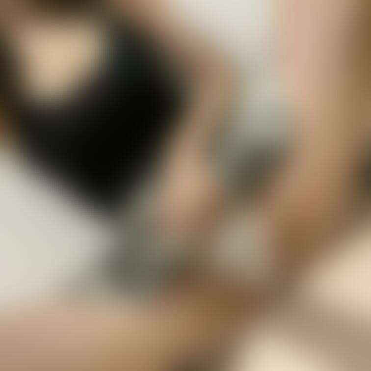 パンティからマン毛㊙
投稿できる限界に挑戦したから感謝しろよ🤣
パンティの上から舐めたいヤツいる？