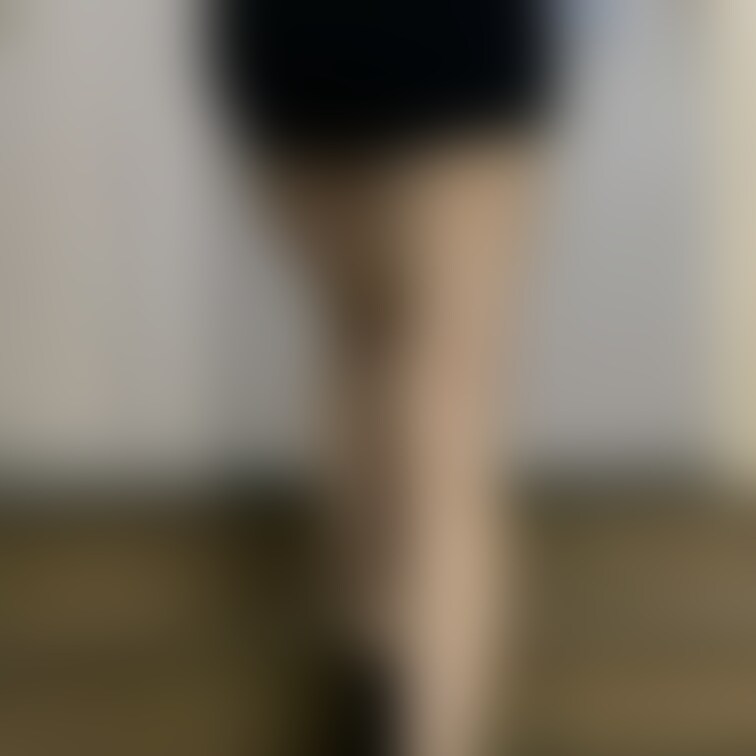 セクシータイトミニワンピースです!
パンツが見えそうなギリギリの丈がお気に入りです。
YouTubeでもお話しました