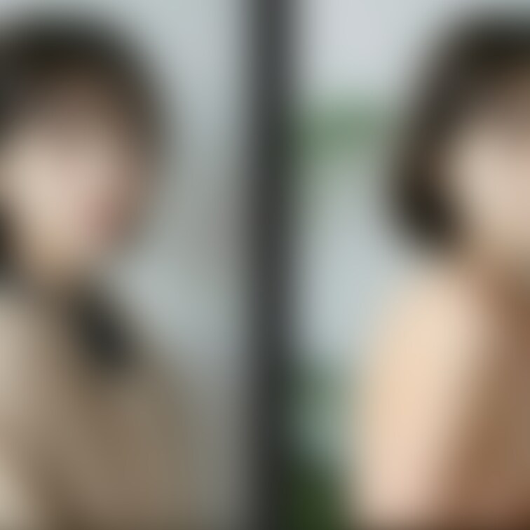着衣と脱衣の並べた画像です    画像№1601