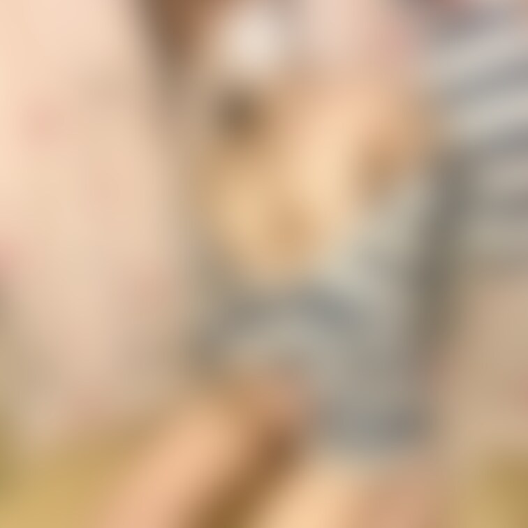 ○○○で明日公開の写真集の中から抜粋して2枚先行で載せちゃいます🐰

最近体調崩して更新出来ず、申し訳ありませんでし