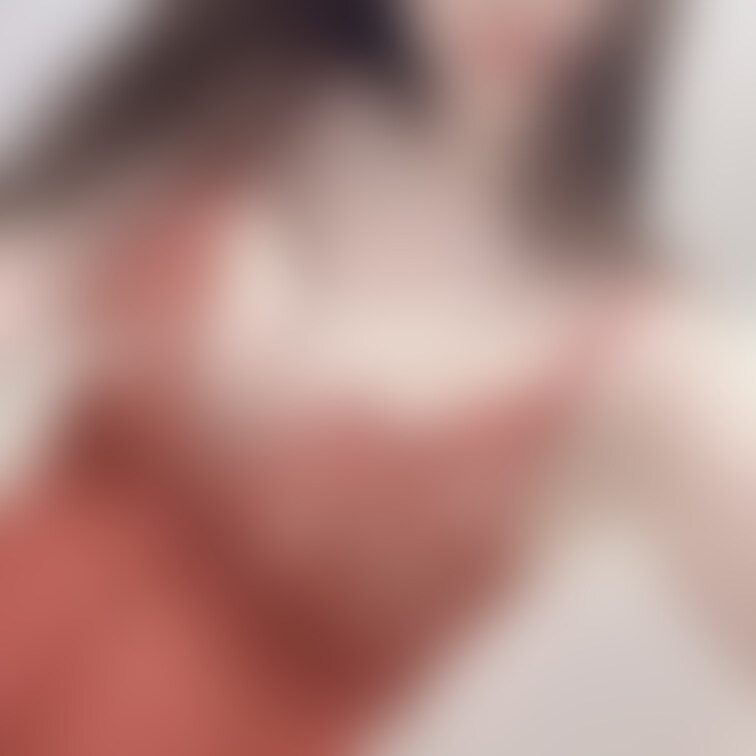 似合ってますか？これ着て待ち伏せ🥰