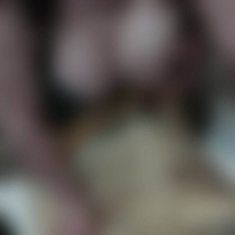 手からはみ出る巨乳

Twitter（Remi）
https://mobile.twitter.com/redey