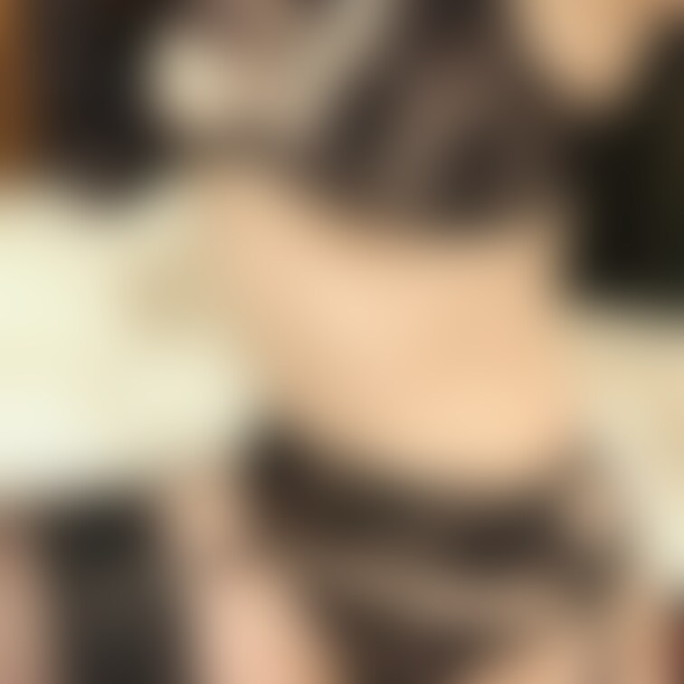 右上の「♡いいね」を押してか画像や動画を見ていただけると嬉しいです🥰