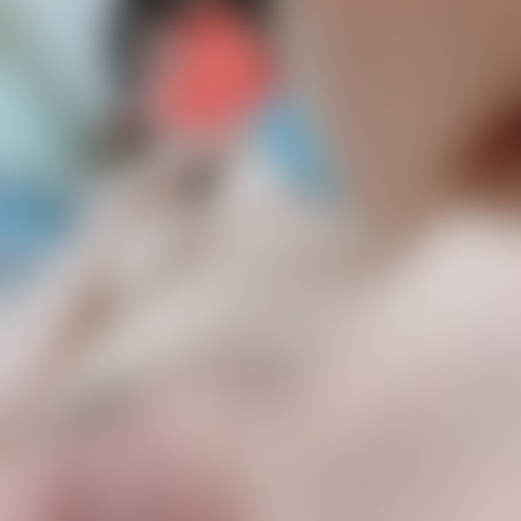 おまた舐めて欲しいポーズ♥️🥺
おっぱいと…お汁もちょっと出ちゃってる…💕
