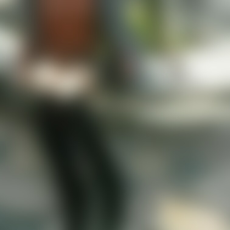 パンチラ
Twitter(Remi)
https://mobile.twitter.com/redeyen2
