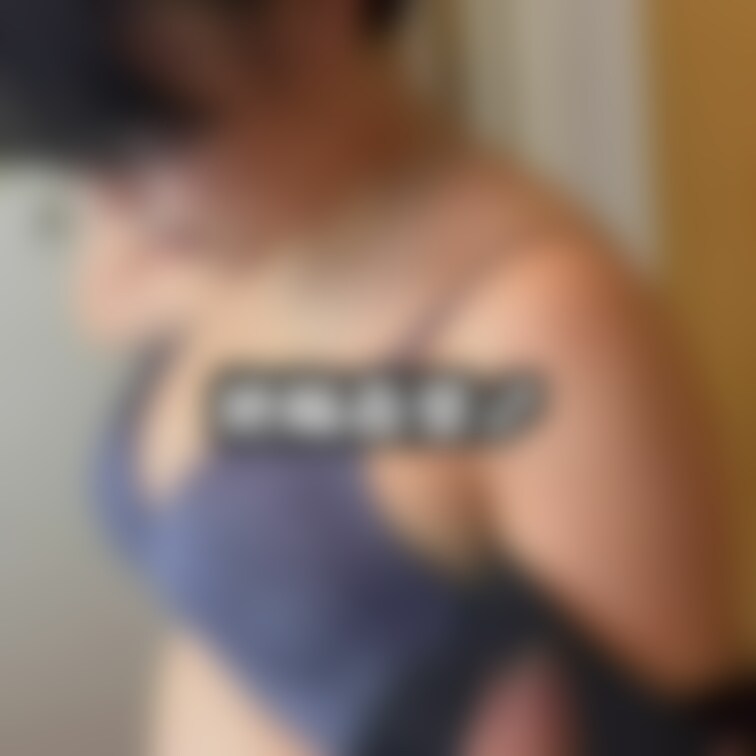 いつも飲んでる〇〇会社の社長

前回はハプニングバーに行って楽しいことをしました。いきなり６Pですよ。

そんな