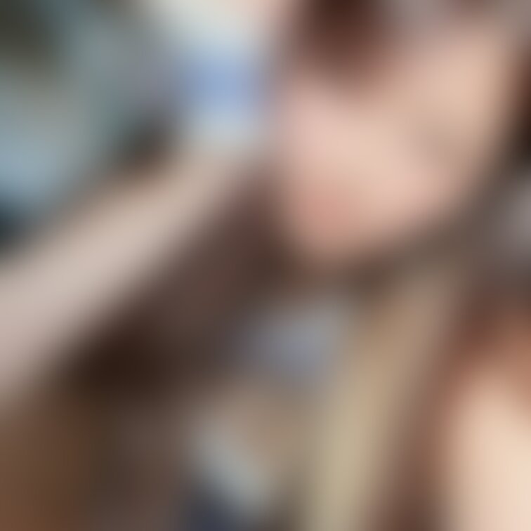 次はなんのコスプレしよう(ㅠ︿ㅠ)