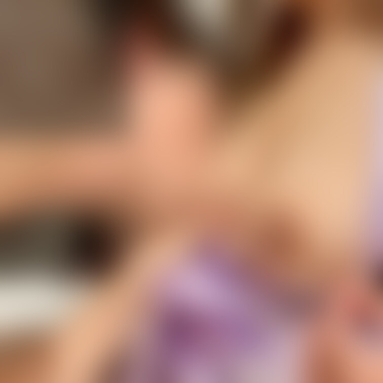 肉便器妻YuYuの仕上がった乳首や大好きな他人棒をいやらしく頬張る姿をご覧下さいませ