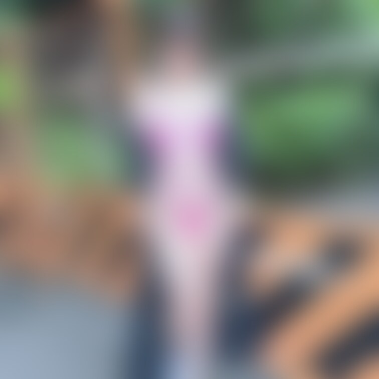 お待たせしました💗💗💗
露撮の季節がきた〜っ🥰
見られて喜ぶド淫乱OLいっぱい見てください😈

《いいね♡》が活