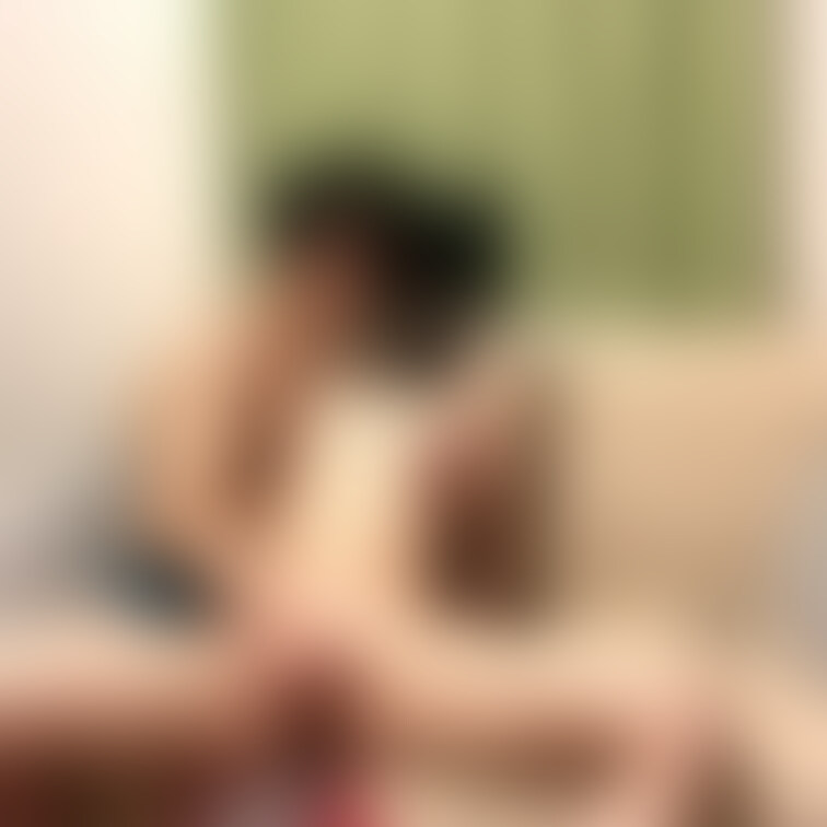 真昼間からえっちヤリまくりの彼女が淫乱すぎる！！
毎日えっちやらないと気が済まない変態女💕