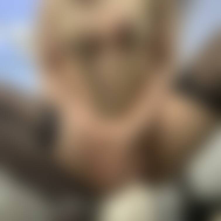 データ画像から蔵出し画像をドンドン公開して行きます！皆さん、、ド変態爆乳妻のゆいママをご覧ください❗