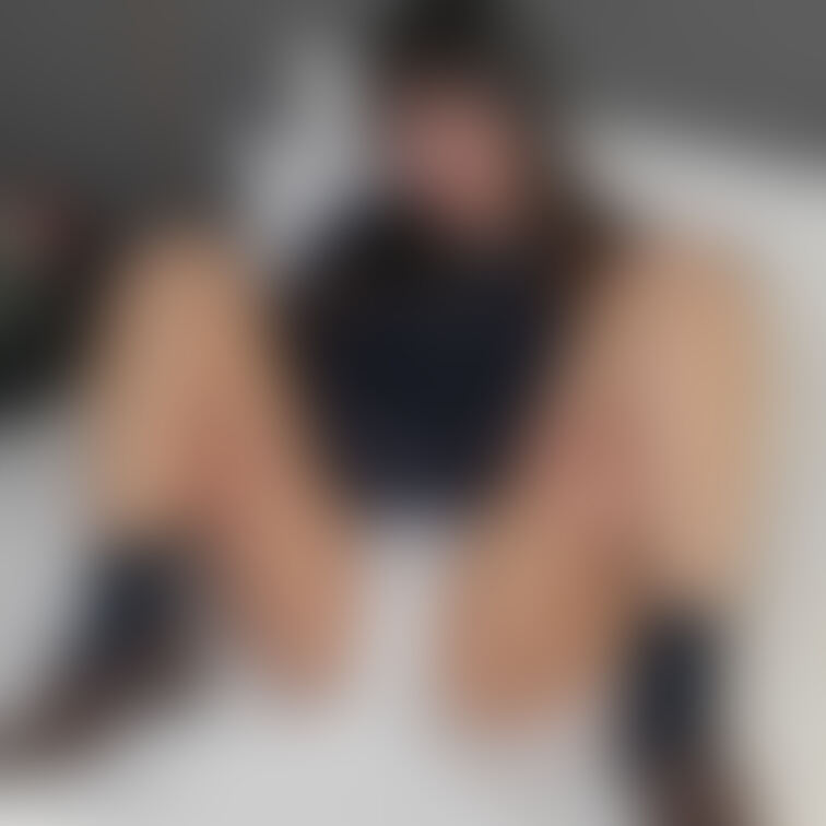 ブレザーでいっぱいM字開脚したよ
------------------------------------------