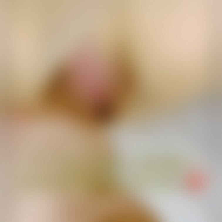 パンストを破って生挿入
そのまま最後は中出し❤️
熟女　ぽっちゃり　巨乳　爆乳
本編はこちら↓
https://