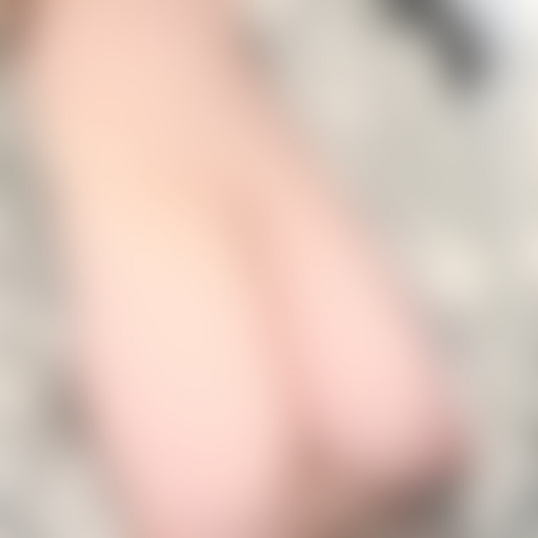 見えそう、、笑