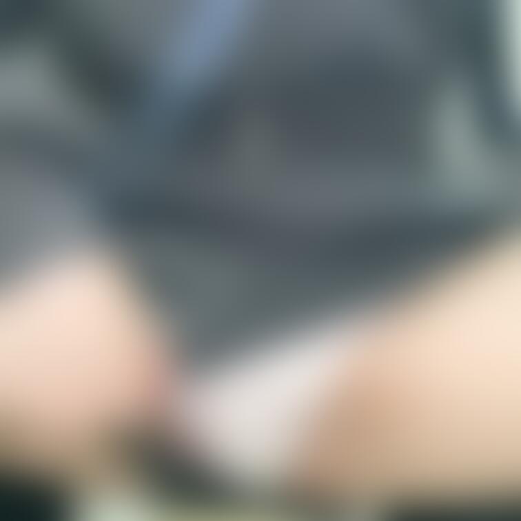 チラ見せ...|´-`)