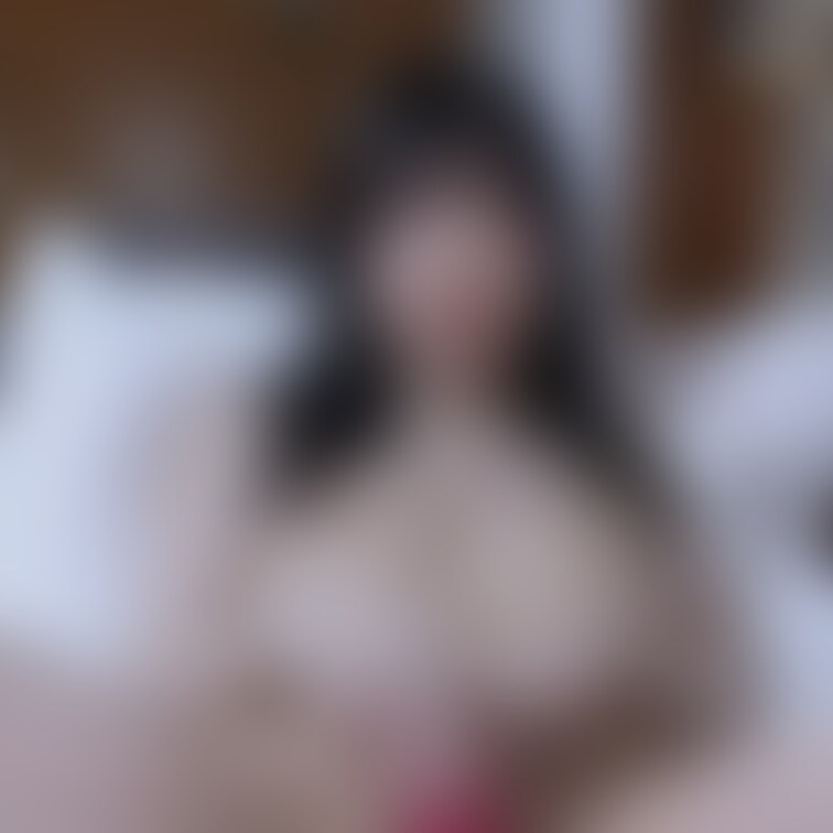 右上の「♡いいね」押してから見てくれると嬉しいです|´-`)ﾁﾗｯ

ひとりH動画のオフショットだよ
,,,,,,