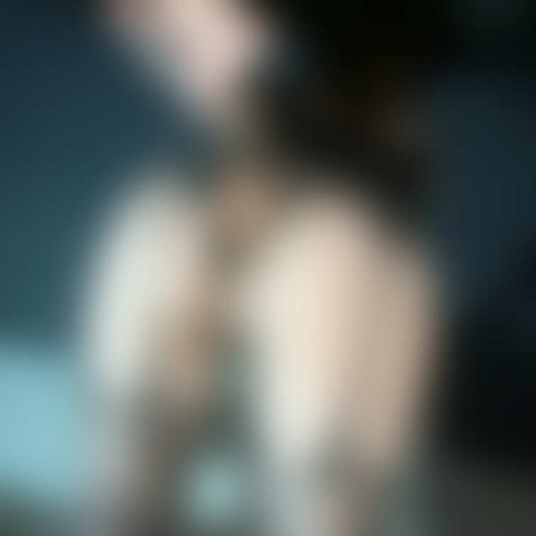 Xの続きです❤️公園で露出お散歩😖❤️えちえちボディストッキングにアナルプラグ❤️でもおまんこは空いてるので挿れて下さい