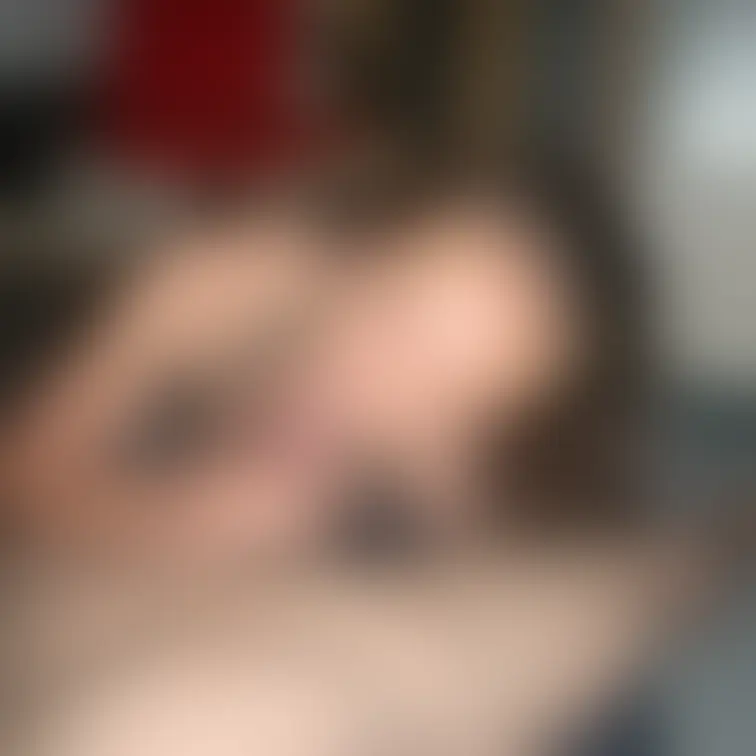 新ランジェリーで知らない男性と見せ合い通話して疑似３Pを楽しんだ時の写真と動画です🥰
興奮しちゃって凄く挑発していて恥