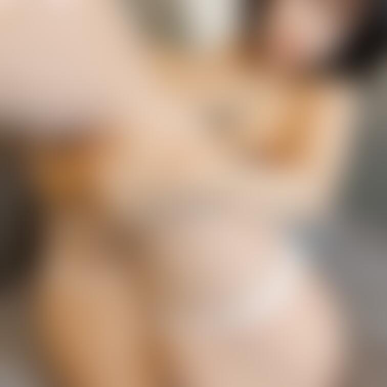 GWセールは終わっちゃいましたが
えちえちコスプレ写真祭りがスタートします！！

800枚近くある写真から激戦えち