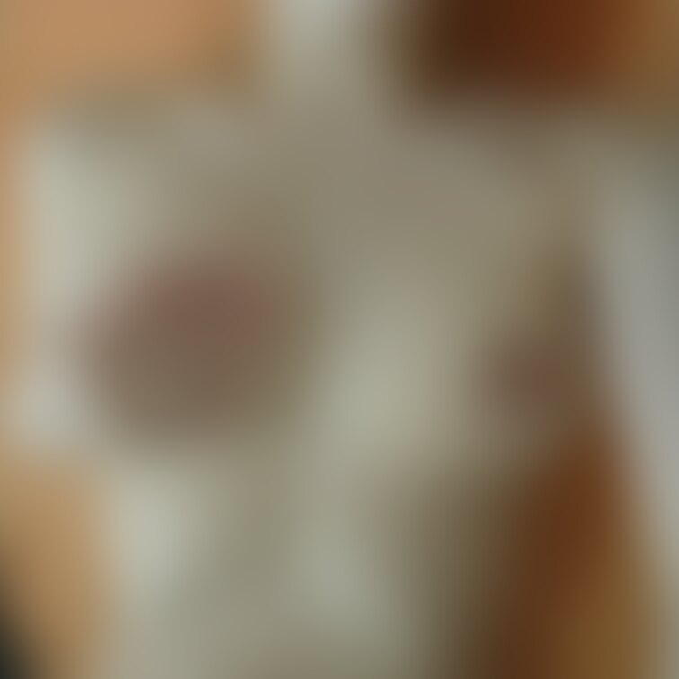 amazonデジタル写真集が出版停止になった時に入れてた写真です🥺💦
乳丸見え😲💦