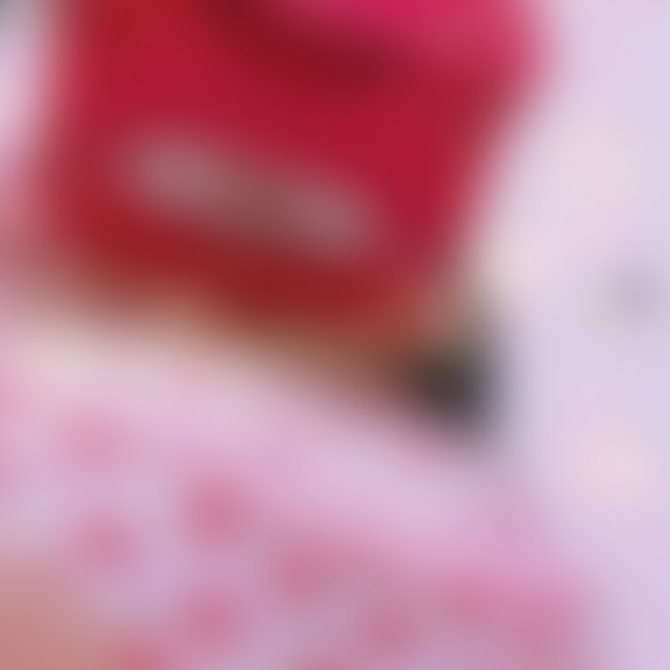 Twitterで上げてた○○○パンツを履いたしろの写真です。