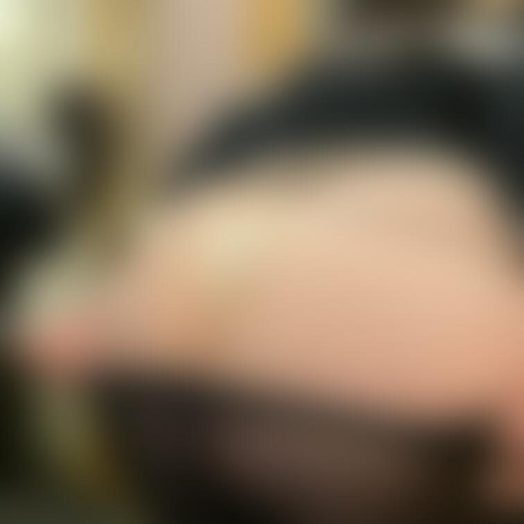 みんな連休らしいね… あっフォロワーさんに頂いた透けパンティ撮影しました　
パイパン だから見えないっちゃあ見えない