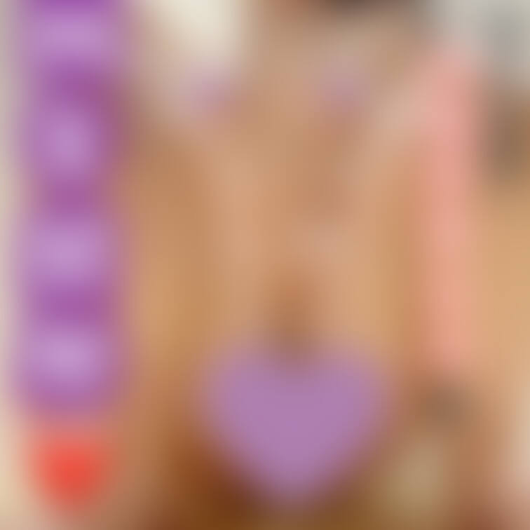 たまにはこんなエッチな
おねえさんみたいな格好
してもいいでしょ？😘💖💖

今日も一日お疲れ様💄✨
つむぎがよ