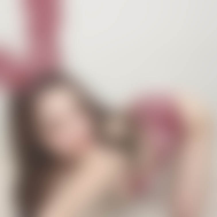 ピンクバニー🩷🐰

ギャルみ強い😂長く見てくれてる方はギャルみ強い方が好きって言ってくれる人もいるんだよね🤭

