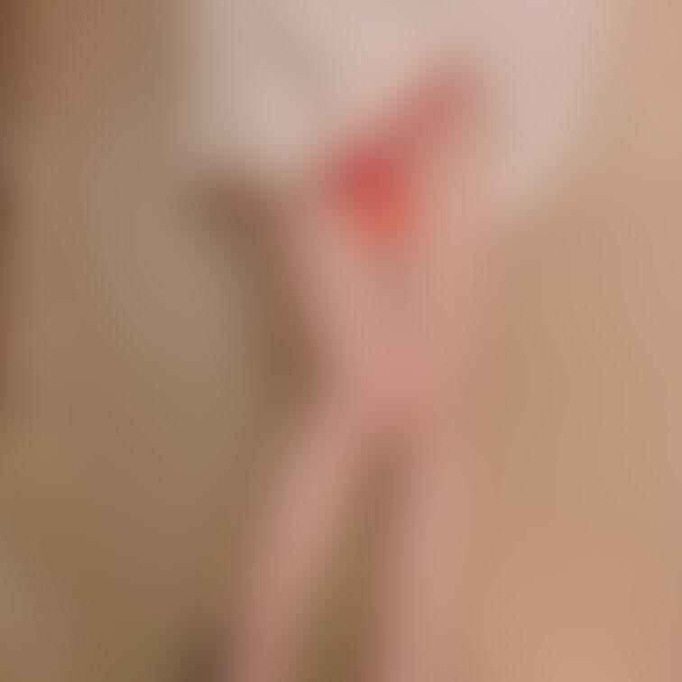 こんばんにあ☺️❤️


このパンティ、

隠す気が全くないパンティだよ(〃ω〃)


普段通勤とかで履
