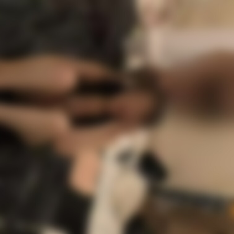 プレイの合間の笑顔の嫁😁

なかなか動画にする事はないのですが

普段はこんな感じです