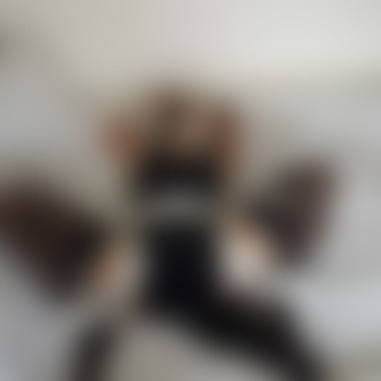 過去の削除写真の再投稿です。（2022年11月投稿）
私達が公式アンバサダーしてるLiebeSeele宣伝用写真💕
