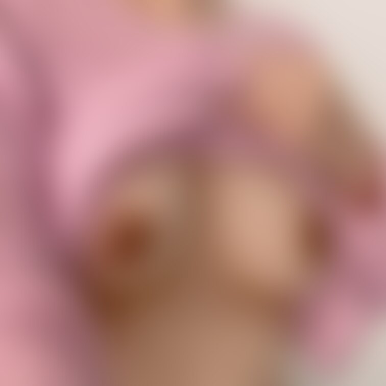 放置しちゃって🙏
ぺろんとギリギリ♡