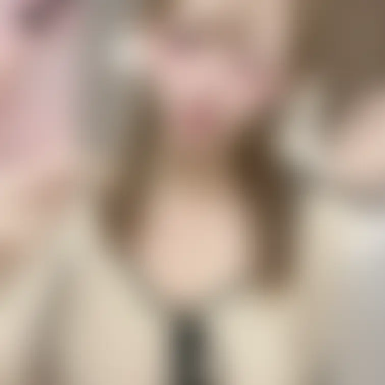 おはよう💕
みんなはどんな髪型が好き？♡
今日はツインテールにしてみた🙈💕
何歳までしていいのかしら、、、、🤫笑笑