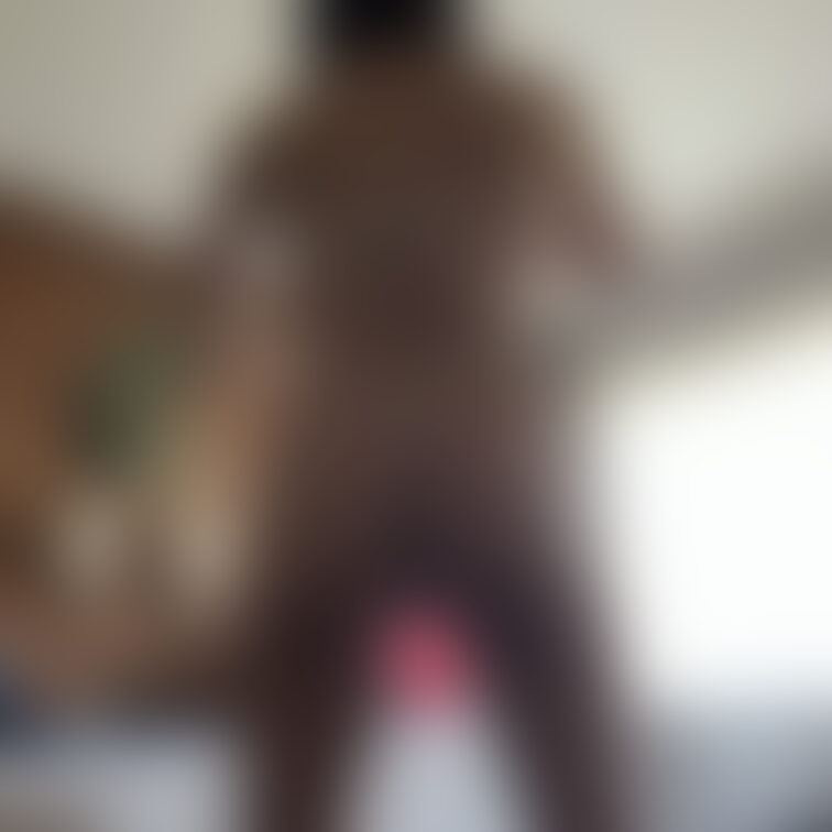 これって、、エッチかなぁ。。。
着てる意味、、あまり、、無いよね。。。