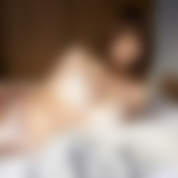 1枚目と2枚目で雰囲気違うかも🫧
どっちが好き？♡