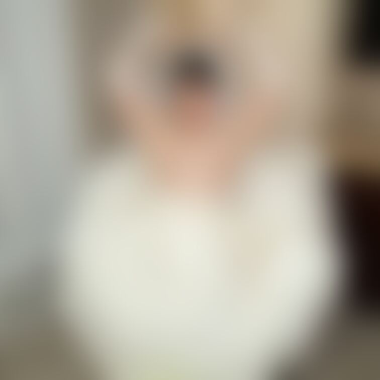 【The premium model】#031_KAEDE
変態花嫁の二人羽織でくぱぁ(5/31ページ)
Pre