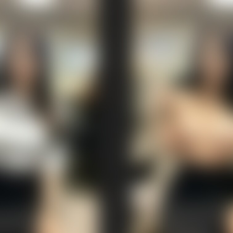 着衣と脱衣の並べた画像です    画像№1527