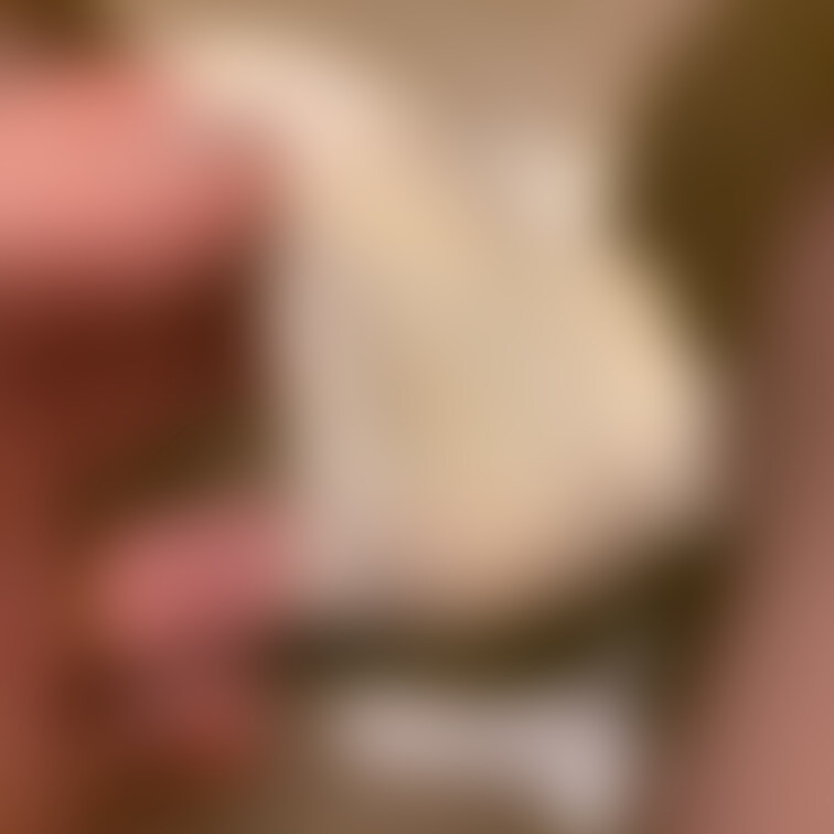 休憩中にちょっとだけ
って思ってTwitter開いたら…
やっぱりえっちな気分が高まりすぎて
濡れちゃってます…🥺