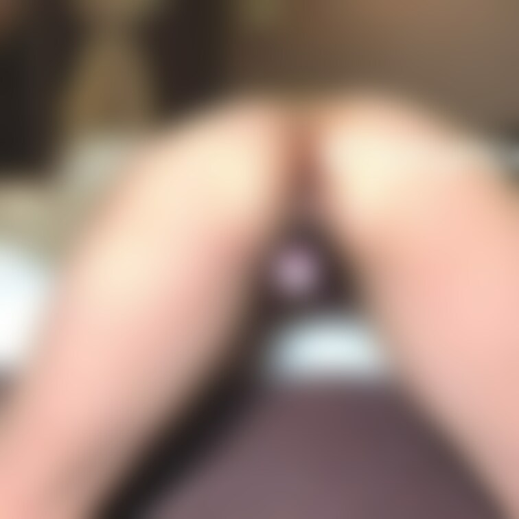 犬みたいにガニ股になってもうの好きすぎる