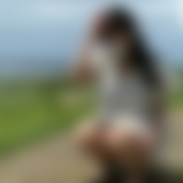 本日の動画キャプチャーだよ！
イタズラ風に恥ずかしい所が見えそうな、
ときめき動画だよ❤