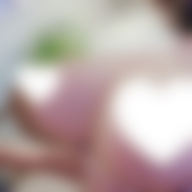 私のおっぱい吸いながらシコシコされる気分はどうですか♪
よかったらコメントくれると嬉しいです🌷