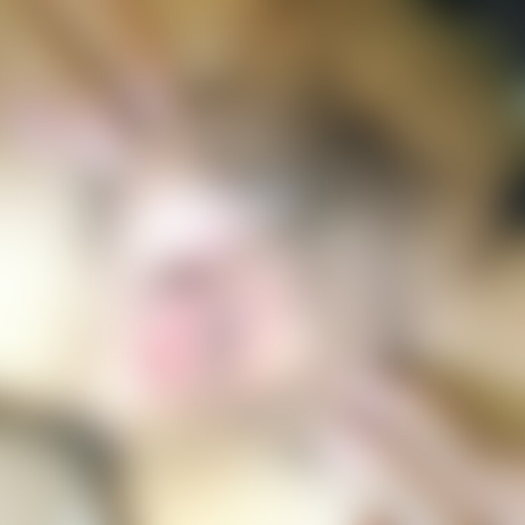 【華のNo.SEVENTEENちゃん】おまんこのドアップです〜幼な顔なのにあそこ周りはすっごく卑猥な美少女です❤️有料会