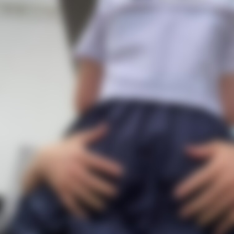 ど助平・貢納プラン限定動画！セーラー服のおしりをもみもみしてみた動画！野外編です！お百のえちえちなおしりをもみながらおち