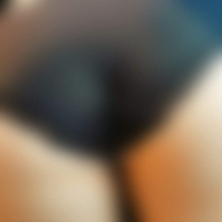 生理中なのでナプキン入れてます…
おしりですが見てもらいたいです…