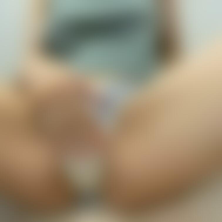 あー、最高！！！ココをパンツの上からゴシゴシされたい！！！
そこの下々やってくれる？？
強くゴシゴシされたい💦💦💦