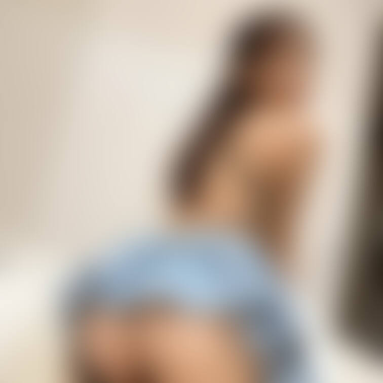 後ろから突いて❤️
Poke me from behind ❤️
从后面戳我❤️