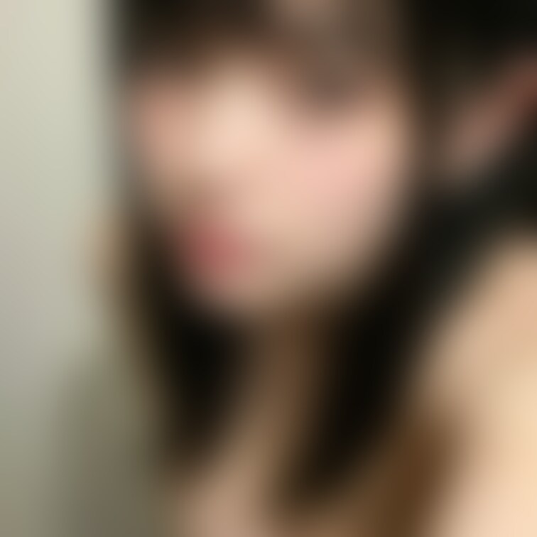 自撮り送ってって言われたから送ったけど、絶対に悪用しないでね？？？

人には絶対見られたくない、写真を送ってしまった