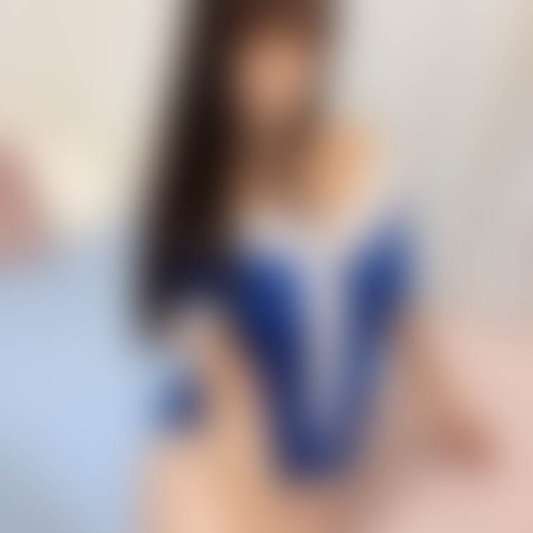 ショート動画たくさん撮ってるのですが投稿できないようなので写真で失礼します。今日はこの衣装でエッチな動画を撮りました。素