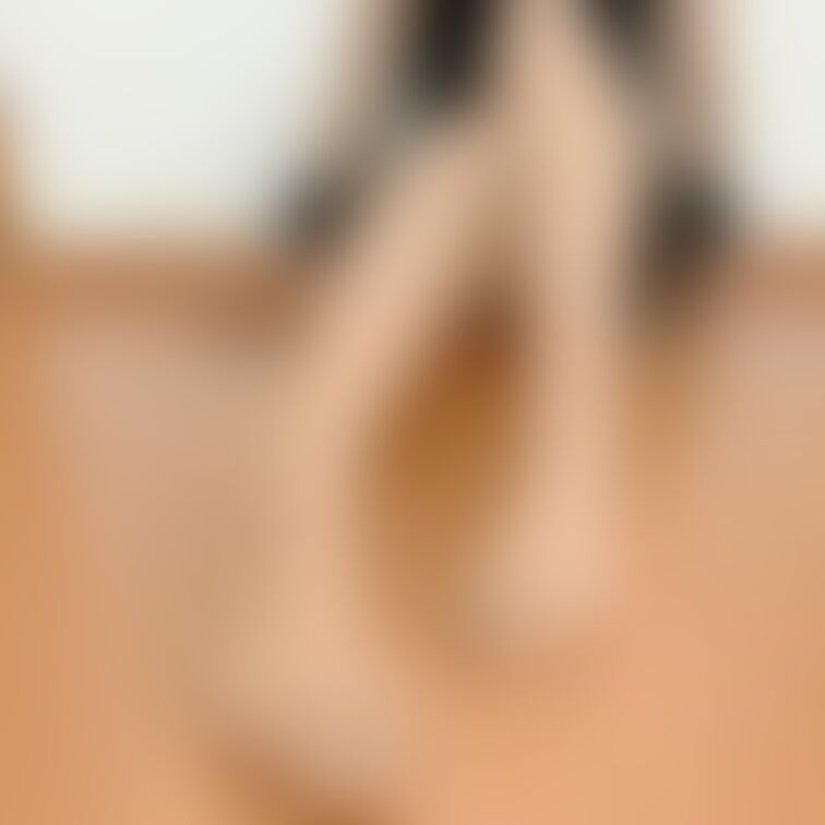 ナチュストからのパンチラおきゅいん！パンチラフェチさんいらっしゃいませ♡来週は黒ストッキング予定🧦