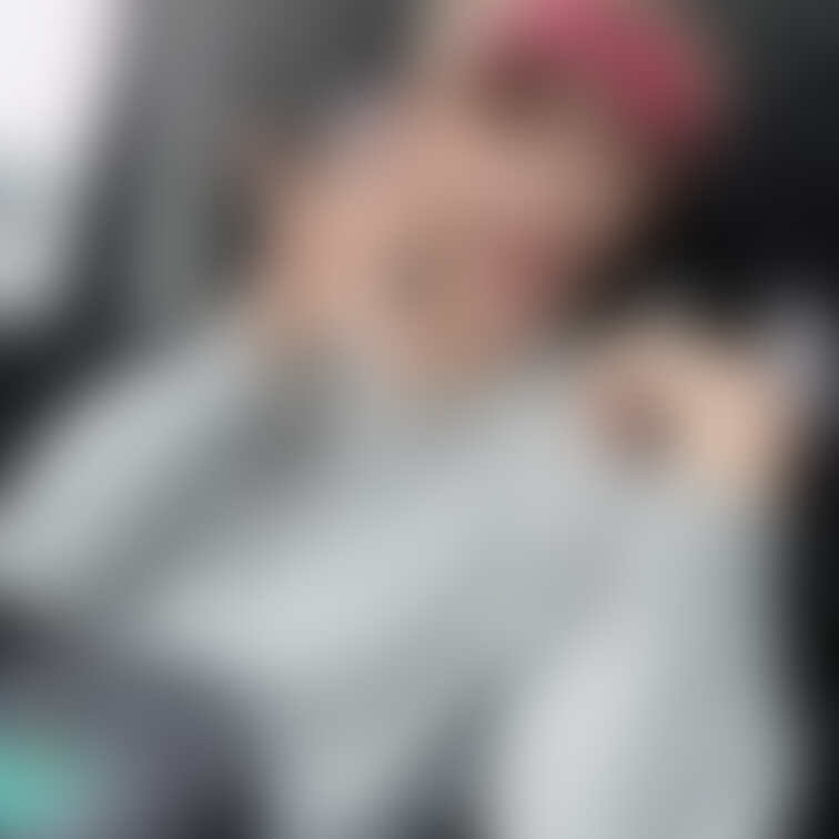 可愛い妻のおっぱいです。皆さまぜひぜひどうぞ
顔はなんとなくわかるかな〜😅